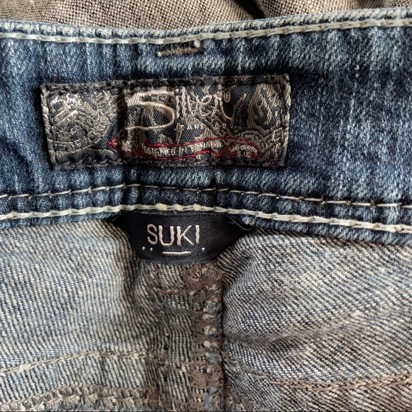 Silver Denim Jeans Embroidered Embellished White Thread Suki Bootcut Size 29x30 - Picture 12 of 14